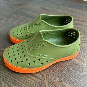 Like New Native Jefferson Child shoes